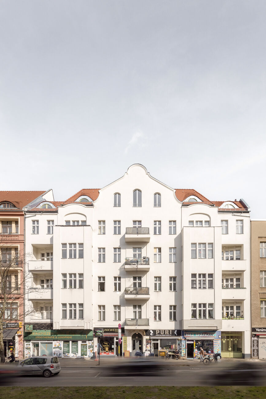 Dachausbau am Kottbusser Damm, Berlin, Deutschland